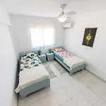 Trinidad 2-a Paralimni