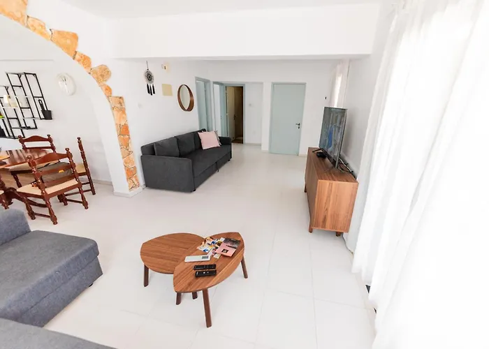 2 Bed, Kapparis, Trinidad - 2a 아파트 파라림니