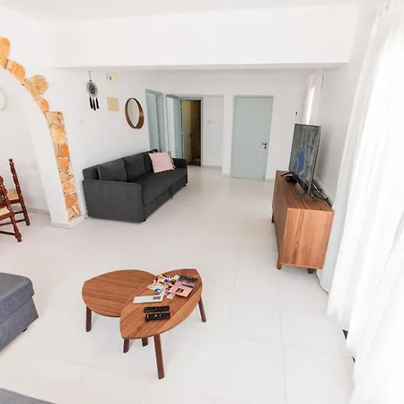 2 Bed, Kapparis, Trinidad - 2a Apartman Paralímni